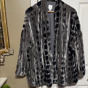 Elegant Black and Gray Velvet Blazer